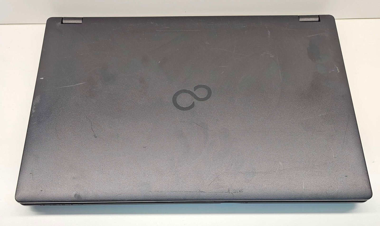 Fujitsu Lifebook E5511 i5-1135g7 / 16gb / 256gb (Generalüberholt)