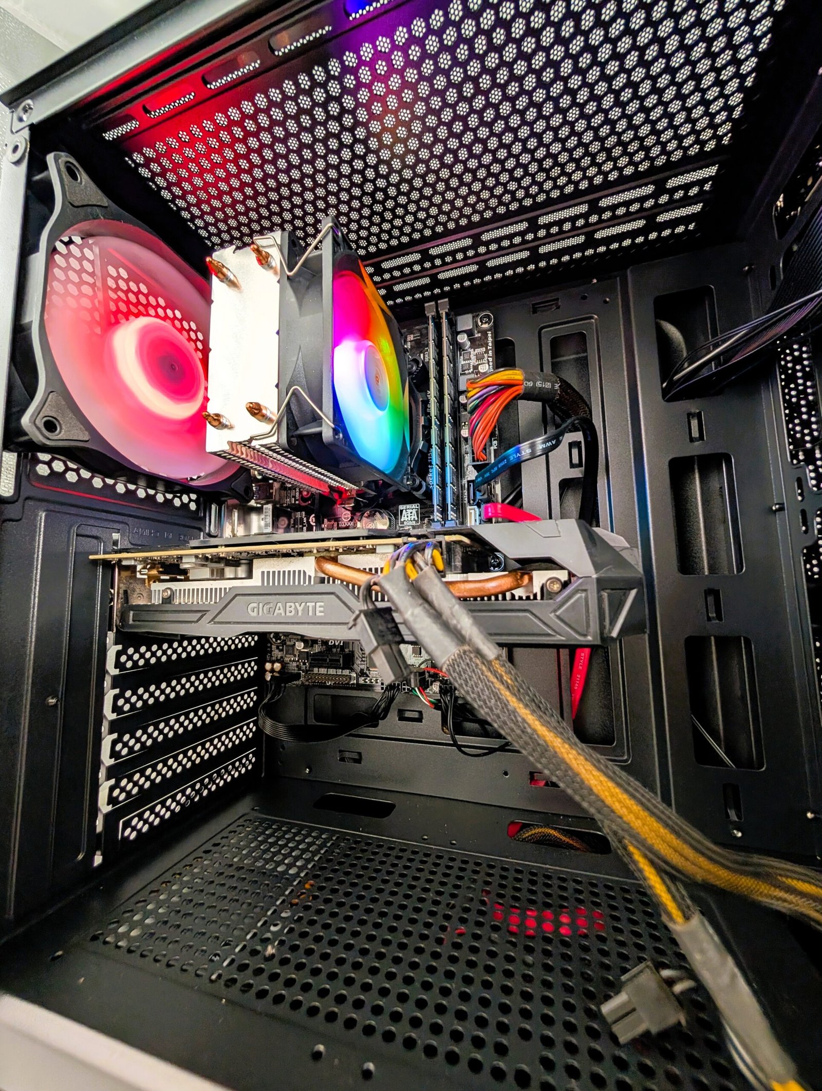 i5-4690K/16GB/240GB+250GB/GTX1060 6GB (REFURBISHED)
