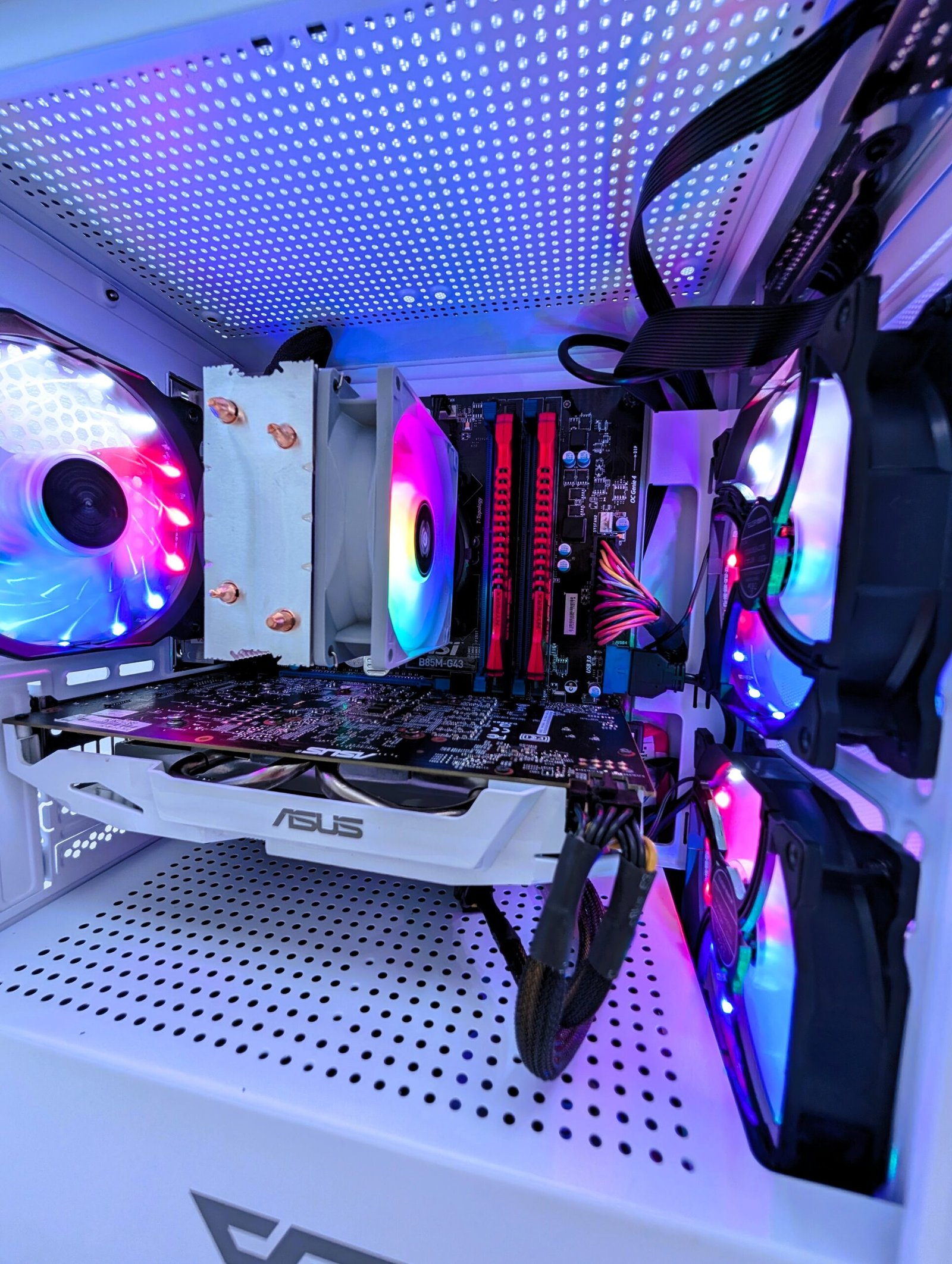 i7-4770K/16GB/256GB+320GB/GTX 1060 3GB (ERNEUERT) (Kopija) (Kopija)