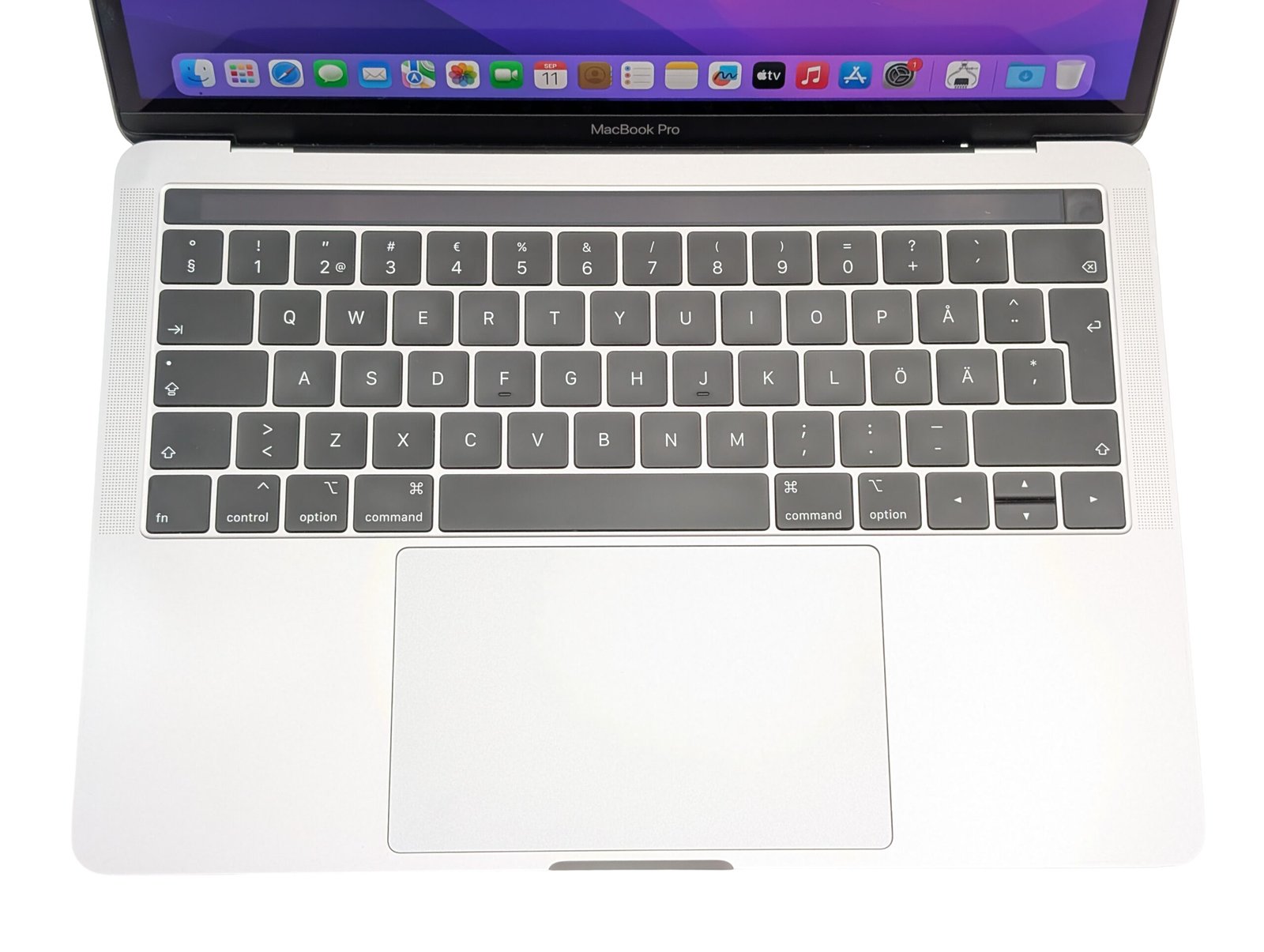 Apple MacBook Pro 13" A2338 M1/8GB/256GB (GENERALÜBERHOLT) (Kopija) (Kopija) (Kopija)