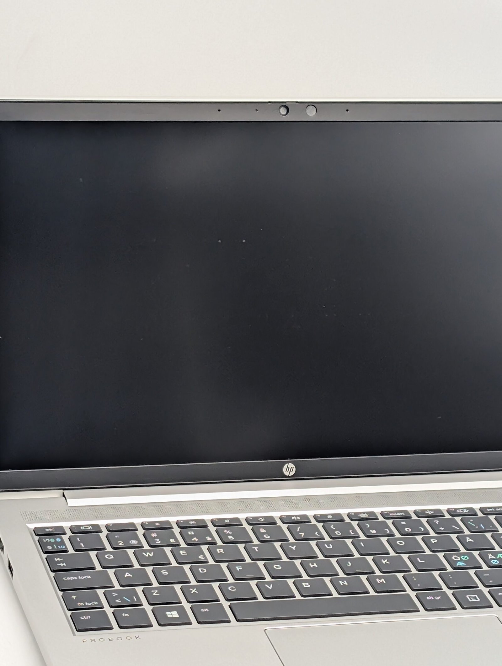 HP ProBook 440 G8 / i7-1165G7 / 16GB / 256GB / MX450 2GB (ATNAUJINTAS)