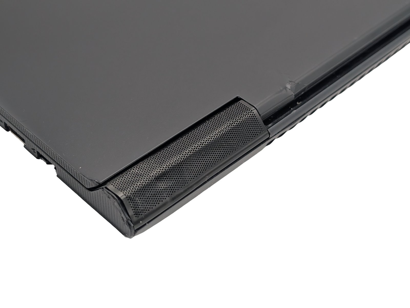 PXL_20260925_151955067 Lenovo IdeaPad 700-15ISK / i5-6300HQ / 16GB / 256GB+1TB / GTX950M 4GB (ATNAUJINTAS)