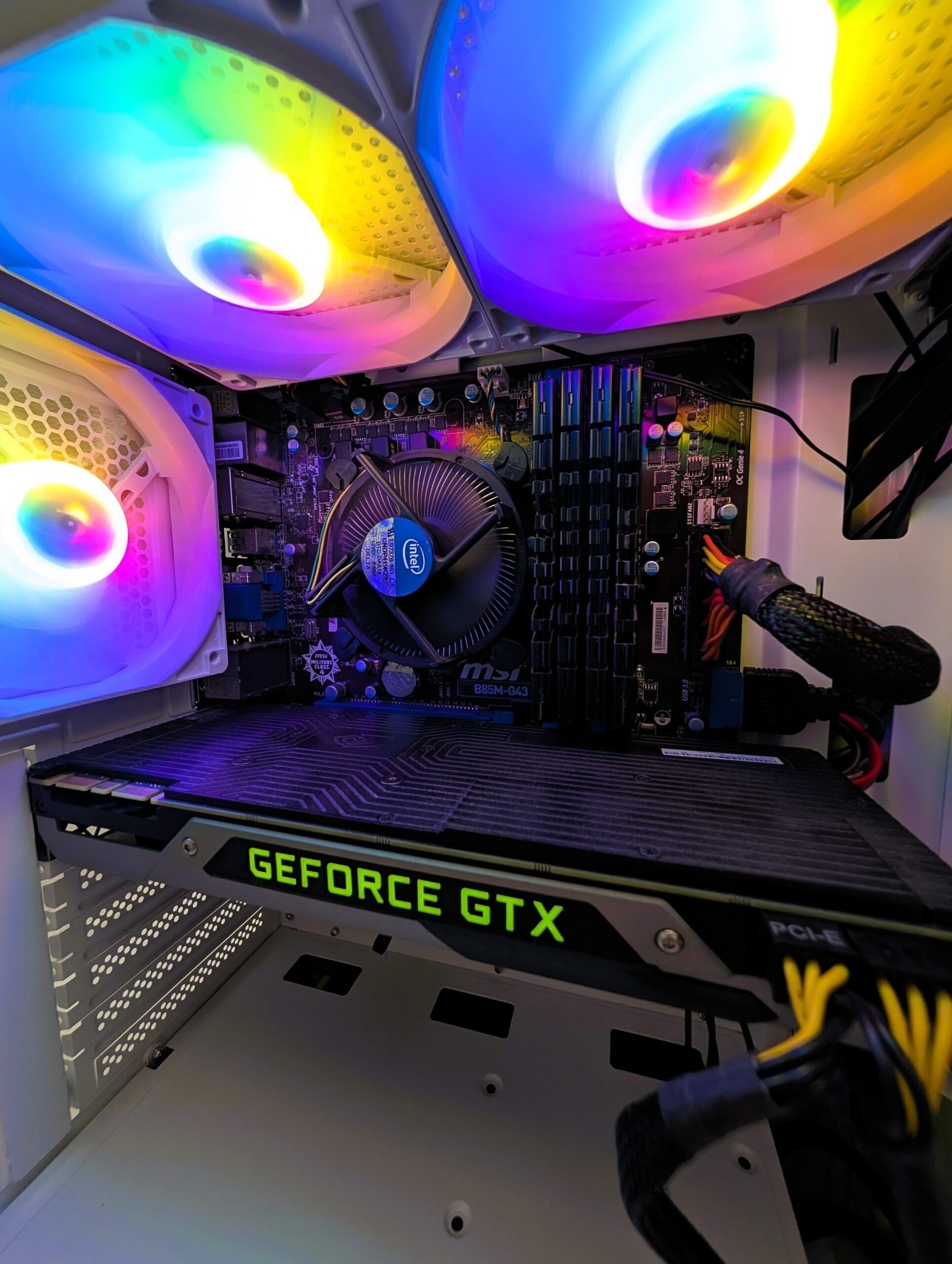 i5-4670K/24GB/256GB+500GB/GTX 970 4GB (ATNAUJINTAS)